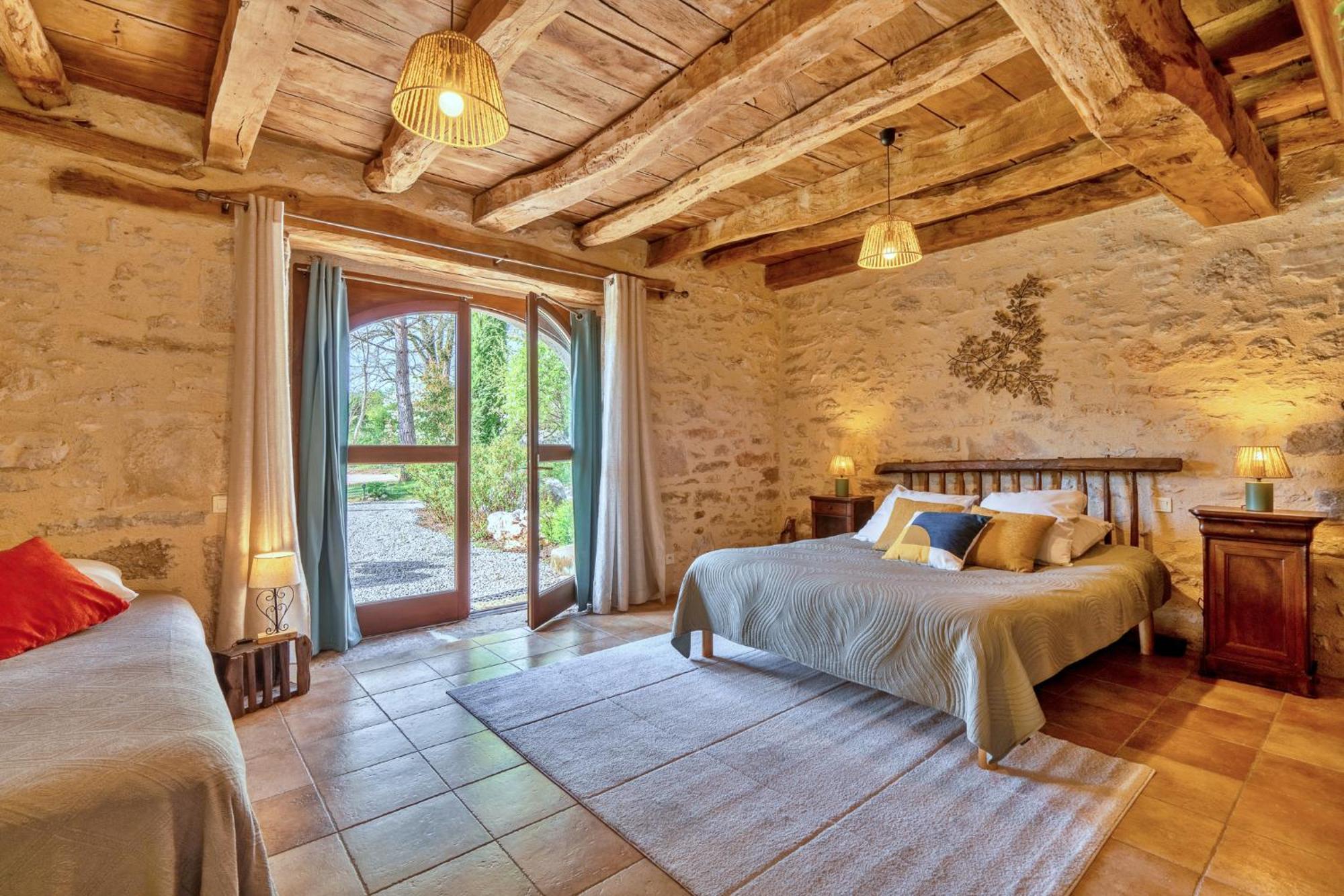 Chambres Et Jardin De Pierres Espédaillac Exteriér fotografie