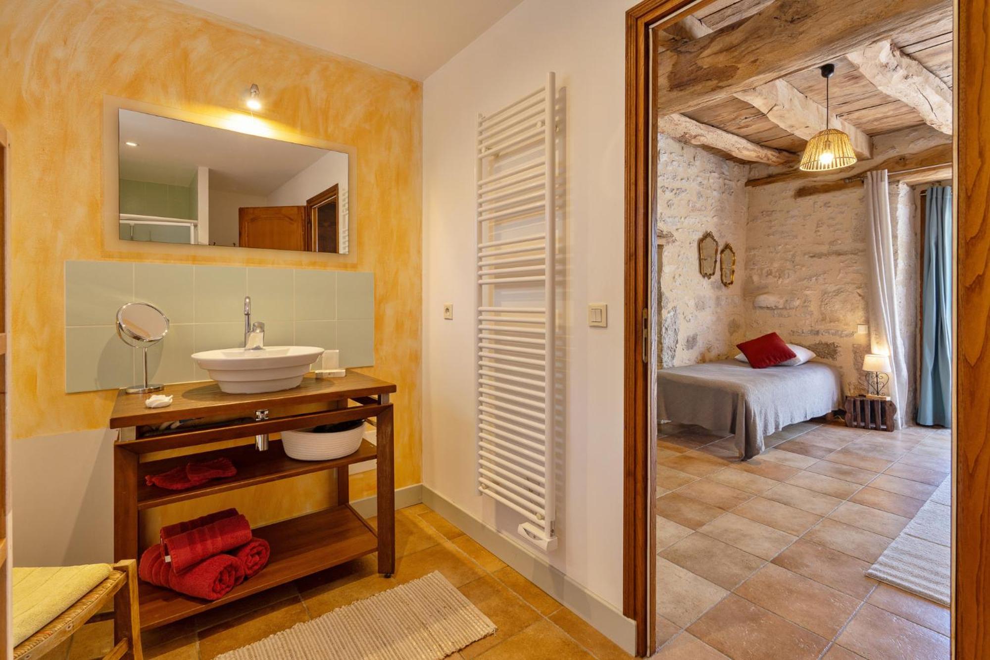 Chambres Et Jardin De Pierres Espédaillac Exteriér fotografie