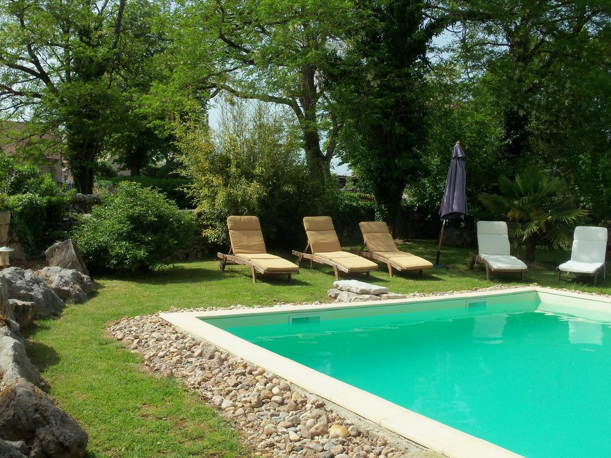 Chambres Et Jardin De Pierres Espédaillac Exteriér fotografie