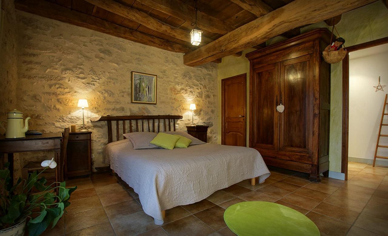 Chambres Et Jardin De Pierres Espédaillac Exteriér fotografie