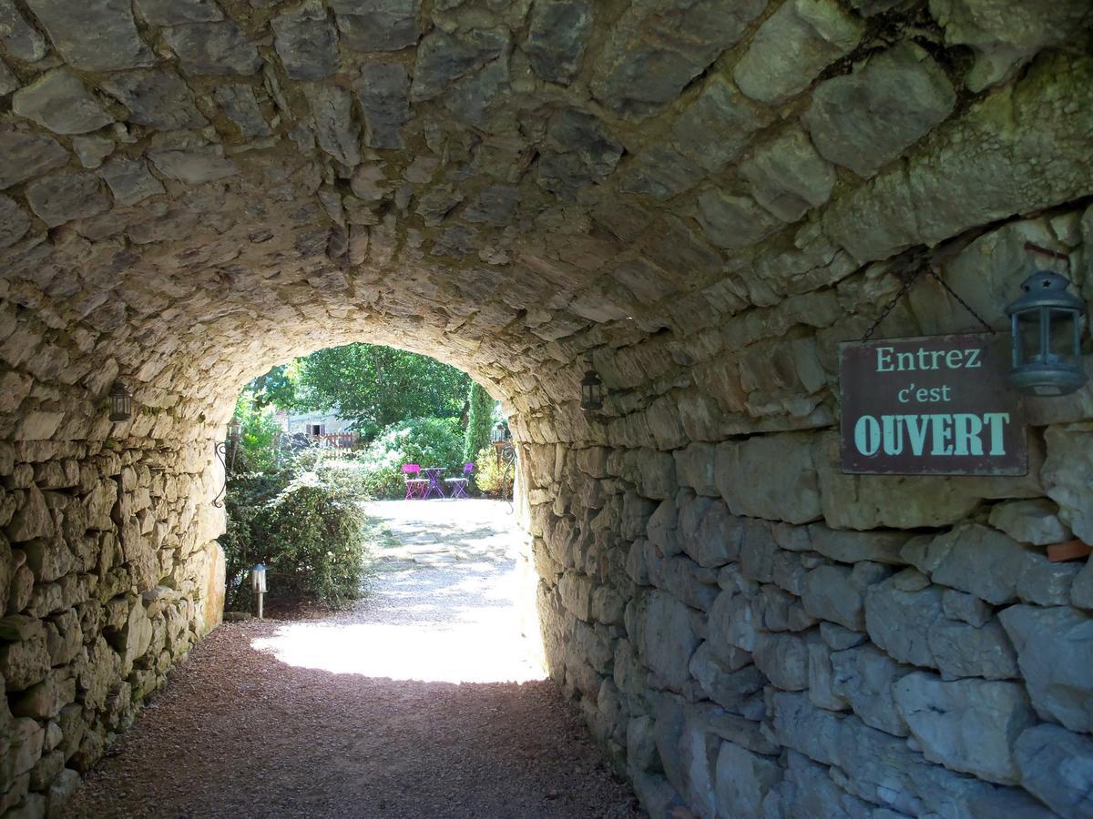 Chambres Et Jardin De Pierres Espédaillac Exteriér fotografie